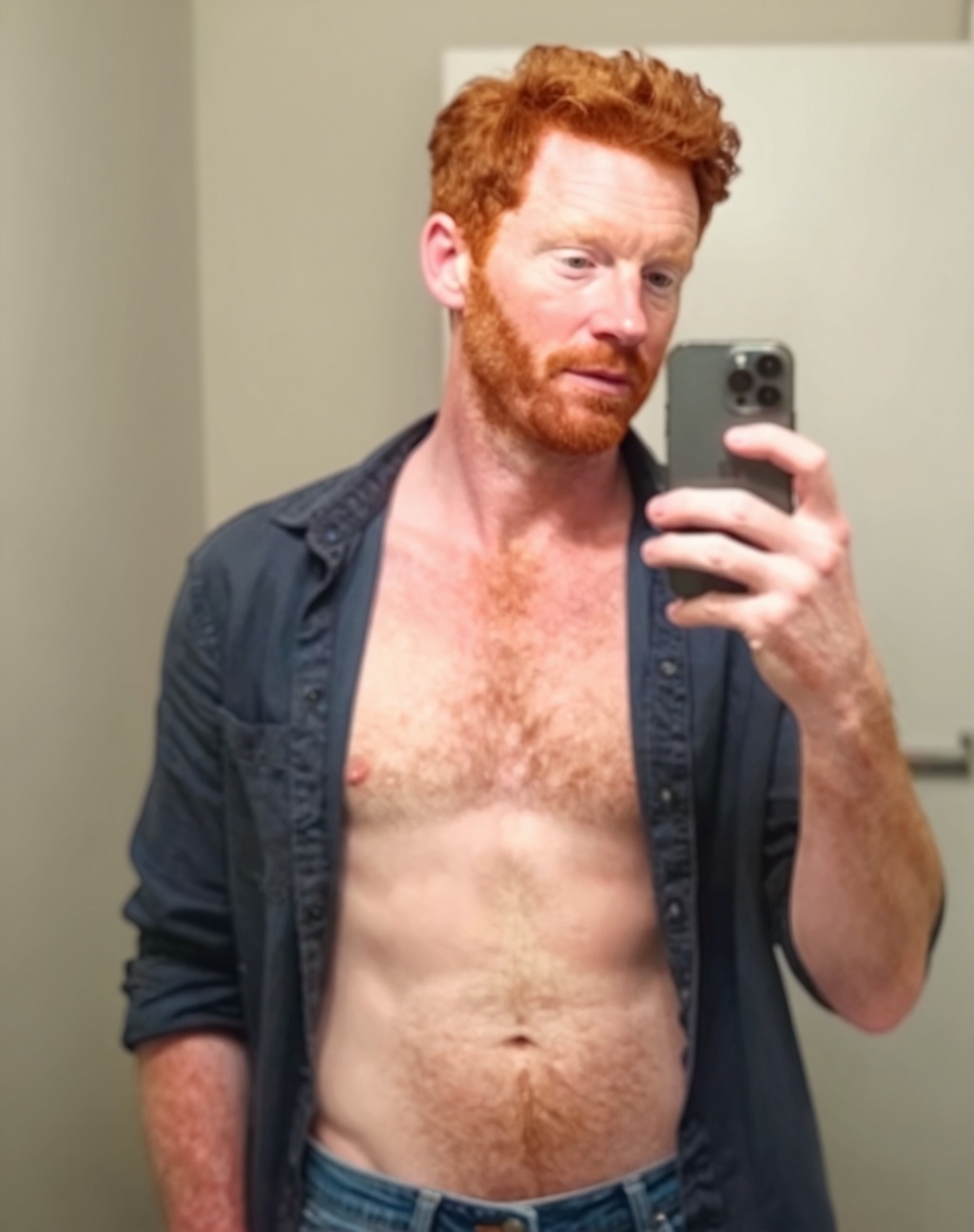 AspInTheBasket — Friendboy profile photo