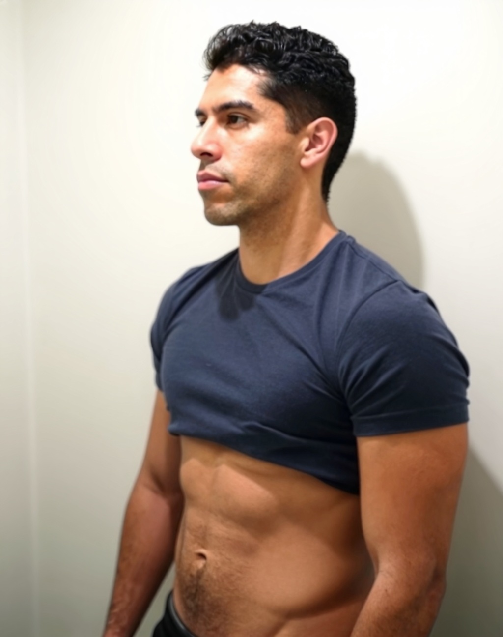 alexinio8608 — Friendboy profile photo