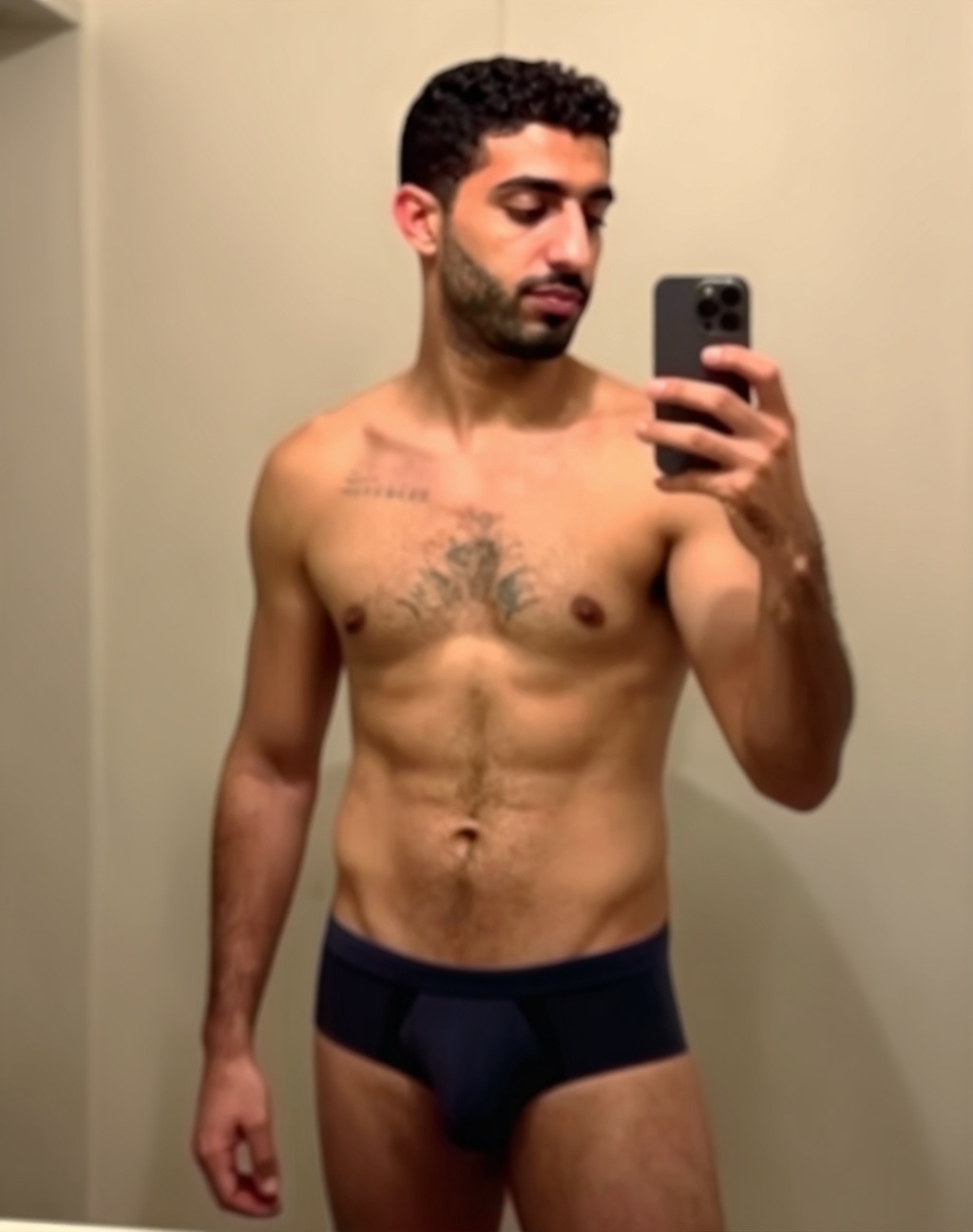 luvlux — Friendboy profile photo