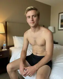 COLLEGECUMSTUD