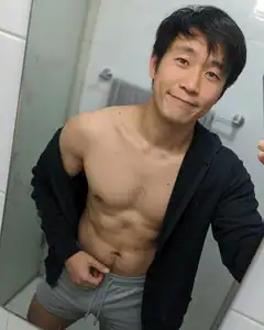 HOTASIANBOY
