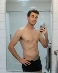 Nicolas90