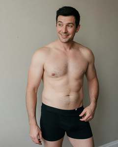 Muscled_masseur