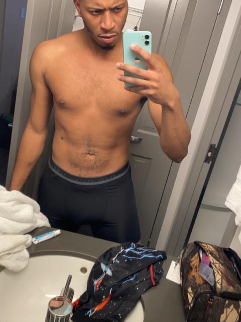 Huskydik Gay Male Escort In St Louis Missouri Usa Rentmen Huskydik Boy Escort 0221