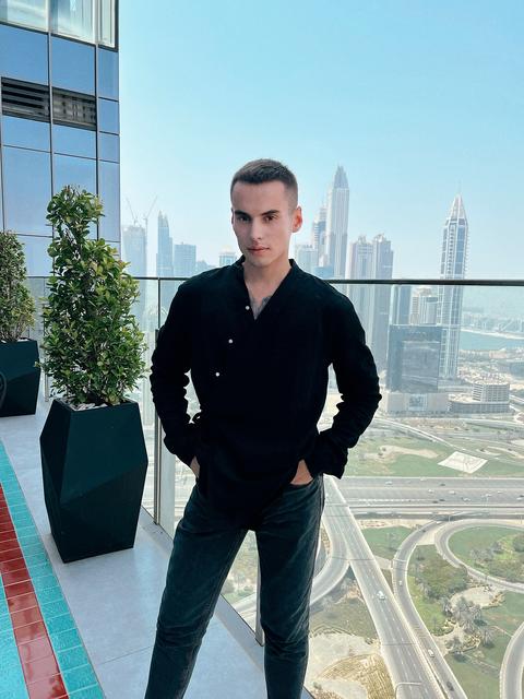 Divitaly gay male escort in Dubai, Dubay, United Arab Emirates, rentmen ...