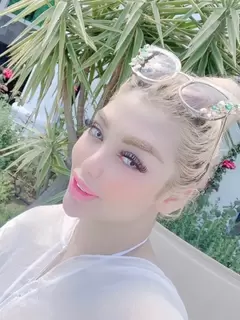 ronia_ron