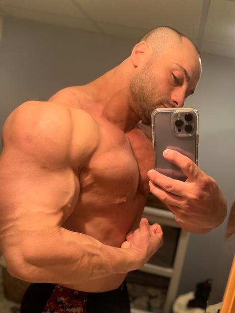 Musclefreakmax - main photo