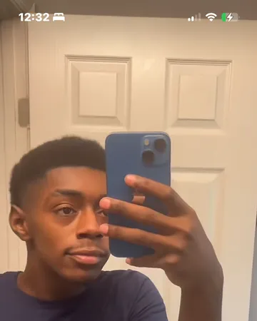 dee