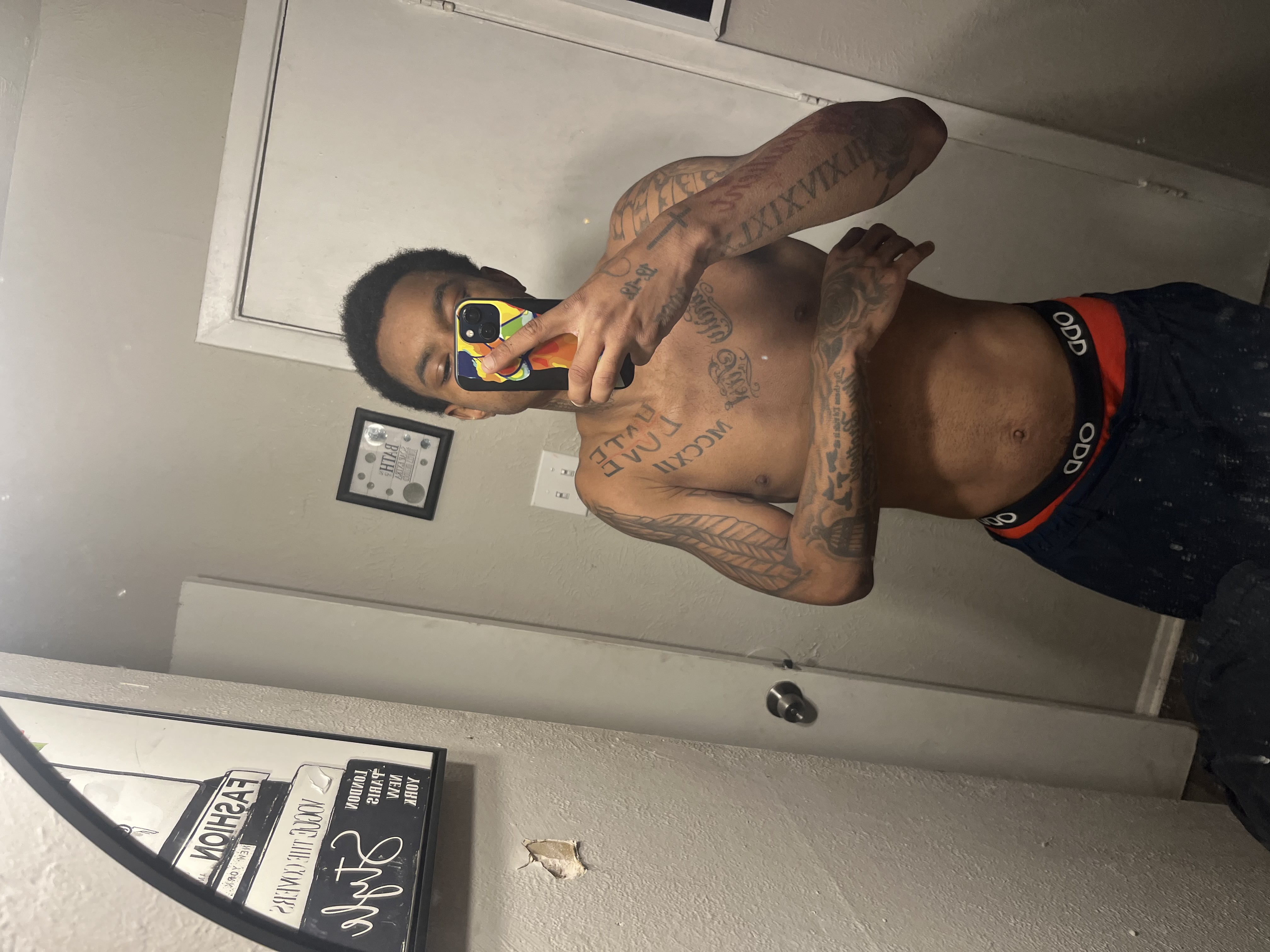 offmarygwana — Friendboy profile photo