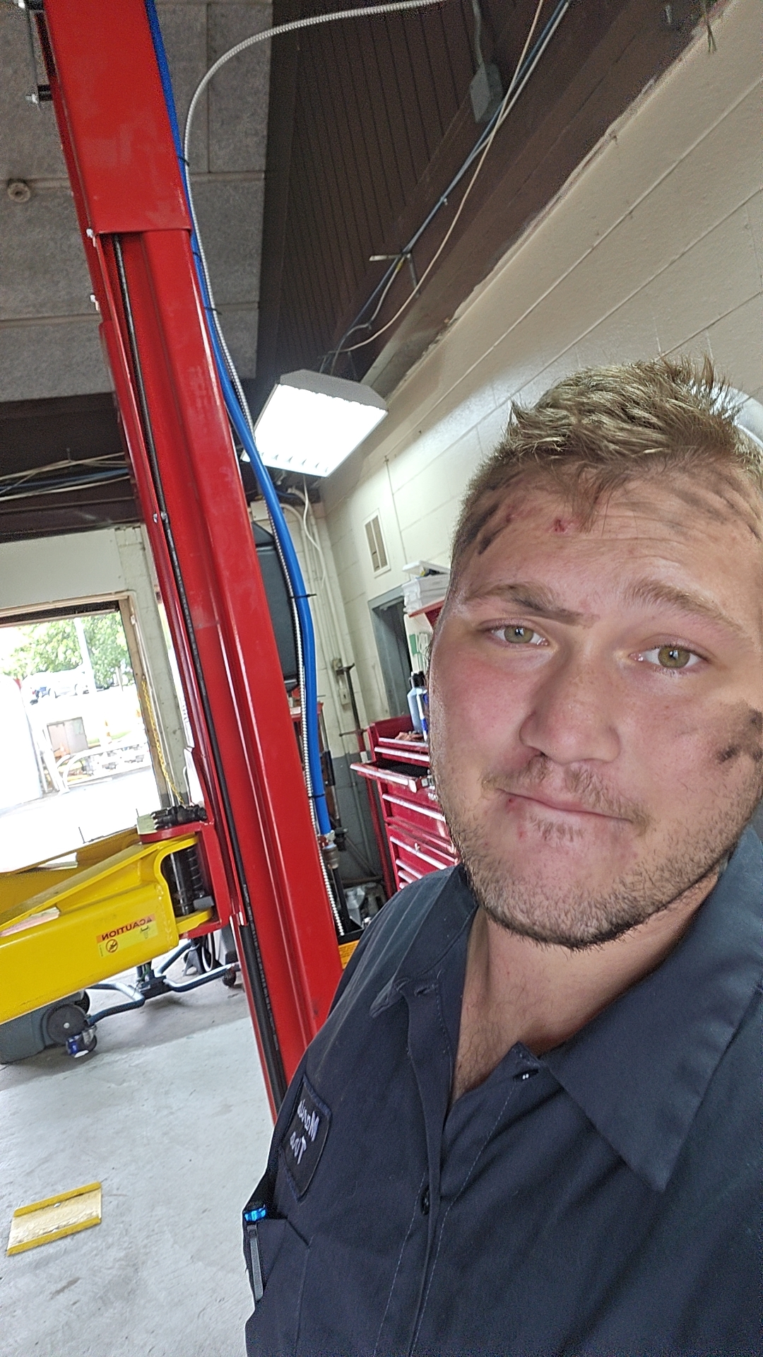 DGB2000 — Friendboy profile photo