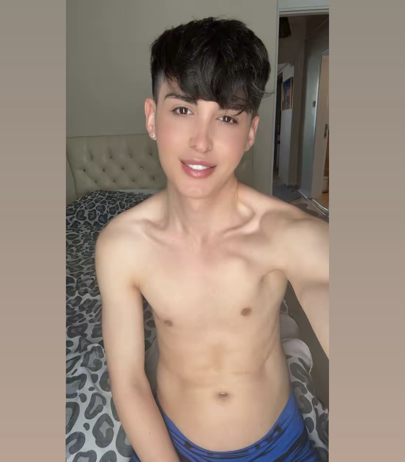 Mirantwink — Friendboy profile photo