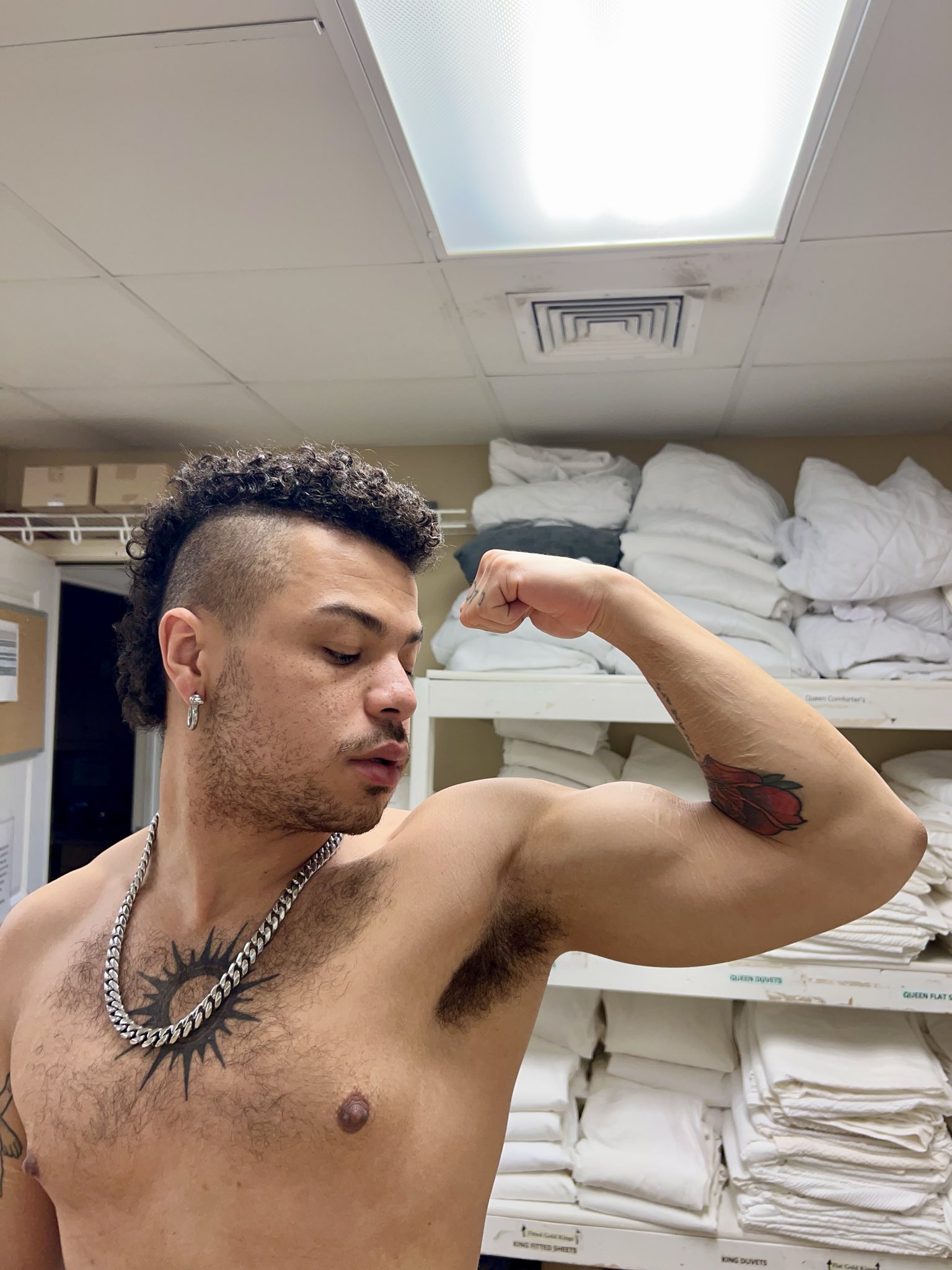 Johen1913 — Friendboy profile photo